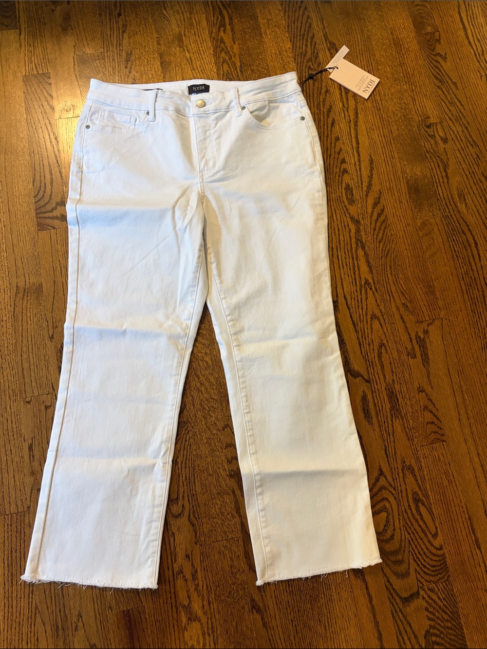 NWT NYDJ White Flare Crop Jeans size 12